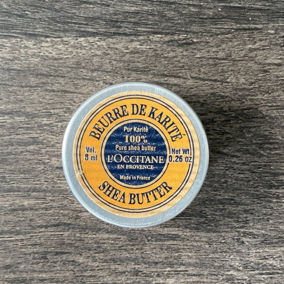 L’OCCITANE Travel Set - Picture 8 of 9